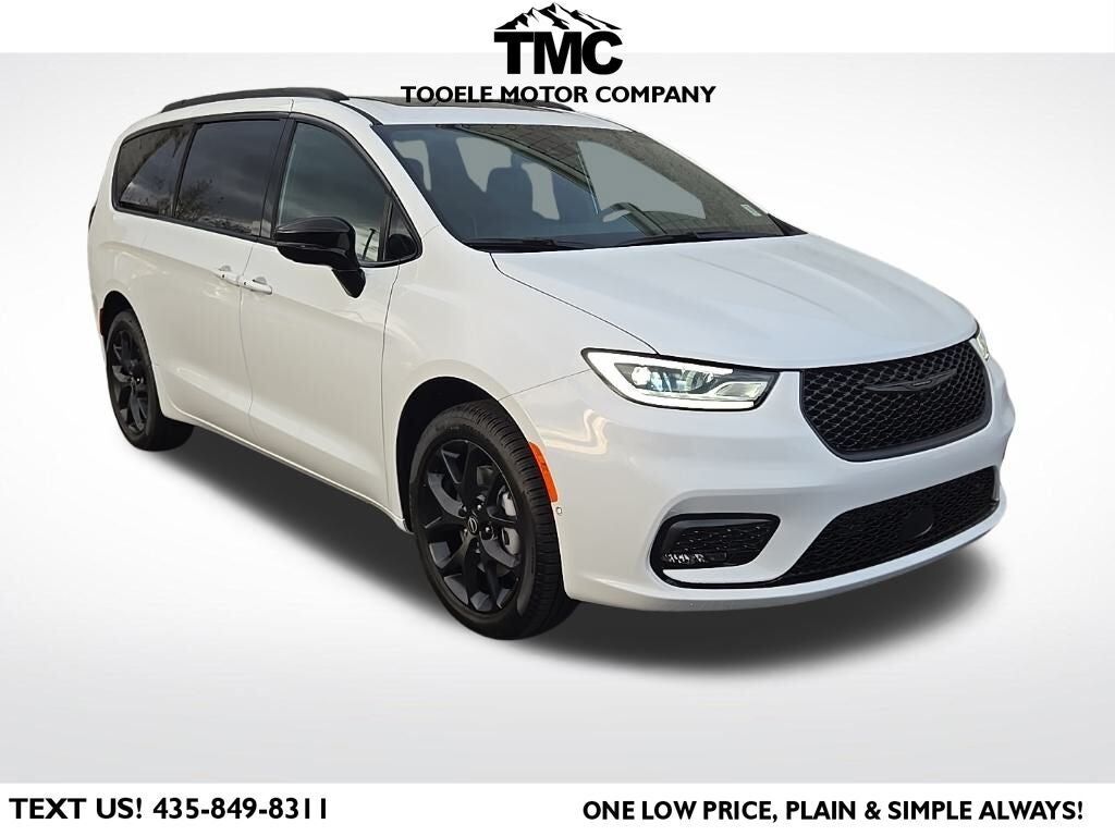 2026 CHRYSLER Pacifica