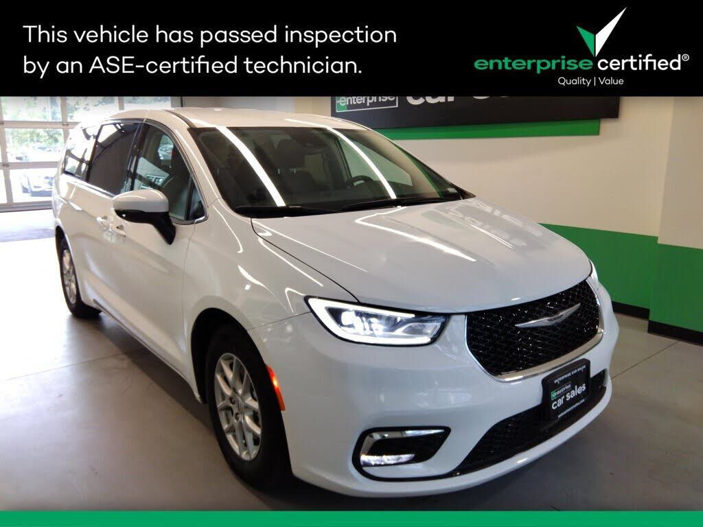 2023 CHRYSLER Pacifica