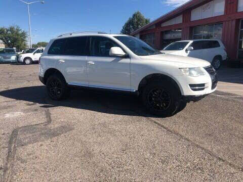 2009 VOLKSWAGEN Touareg