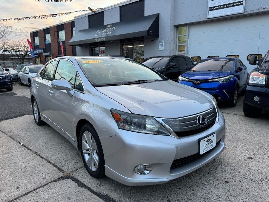 2010 LEXUS HS
