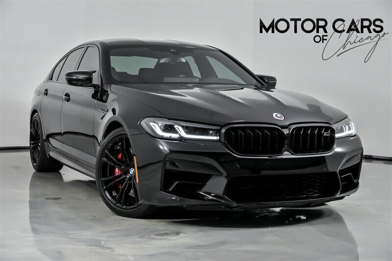 2023 BMW M5