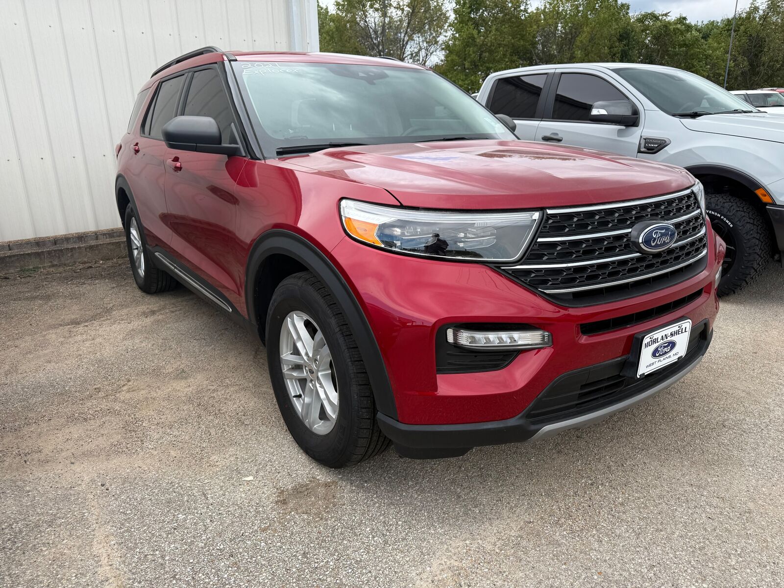 2021 FORD Explorer