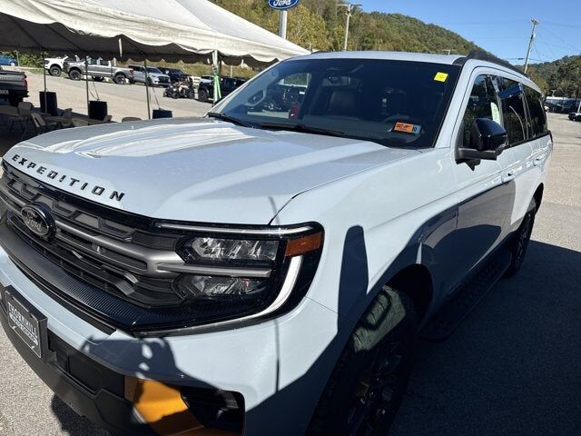 2025 FORD Expedition
