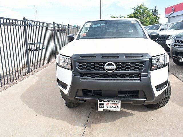 2025 NISSAN Frontier