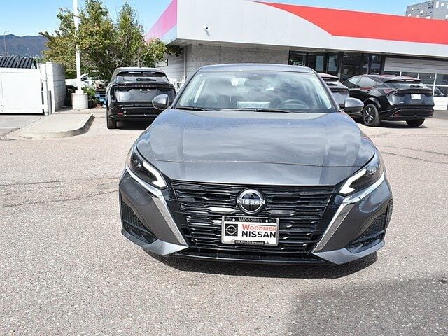 2025 NISSAN Altima