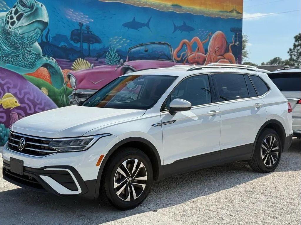 2023 VOLKSWAGEN Tiguan