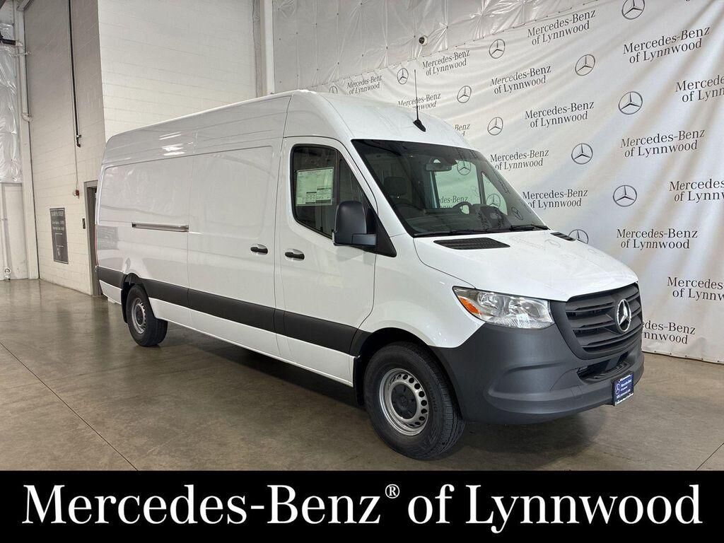 2025 MERCEDES-BENZ Sprinter