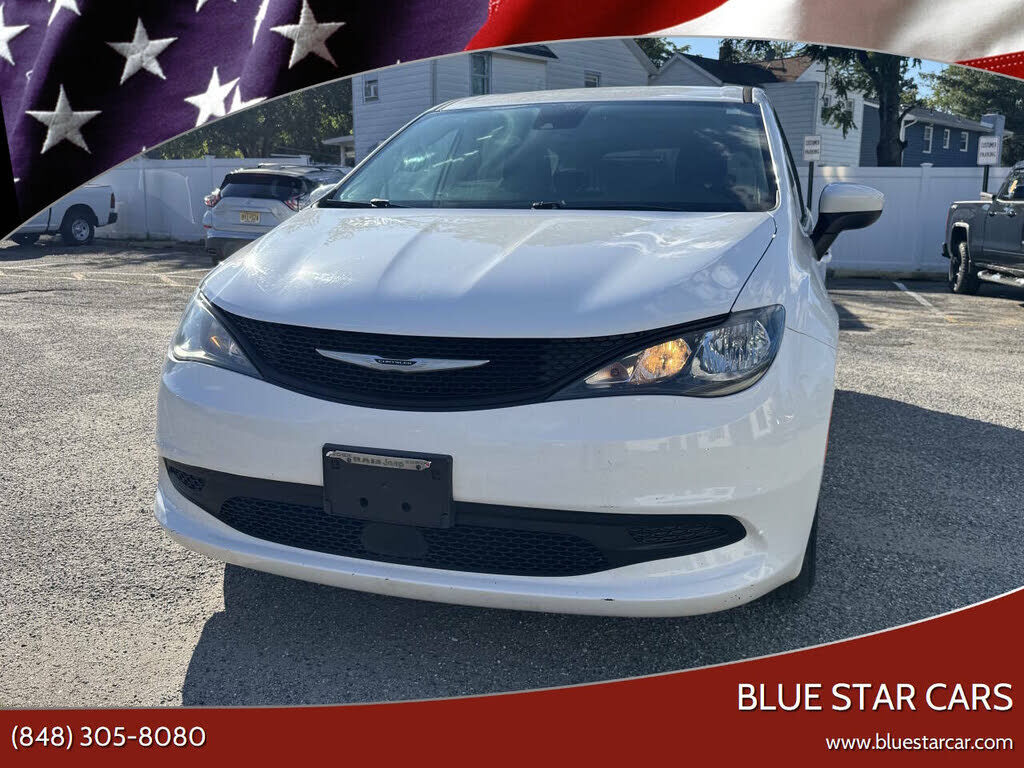 2022 CHRYSLER Pacifica