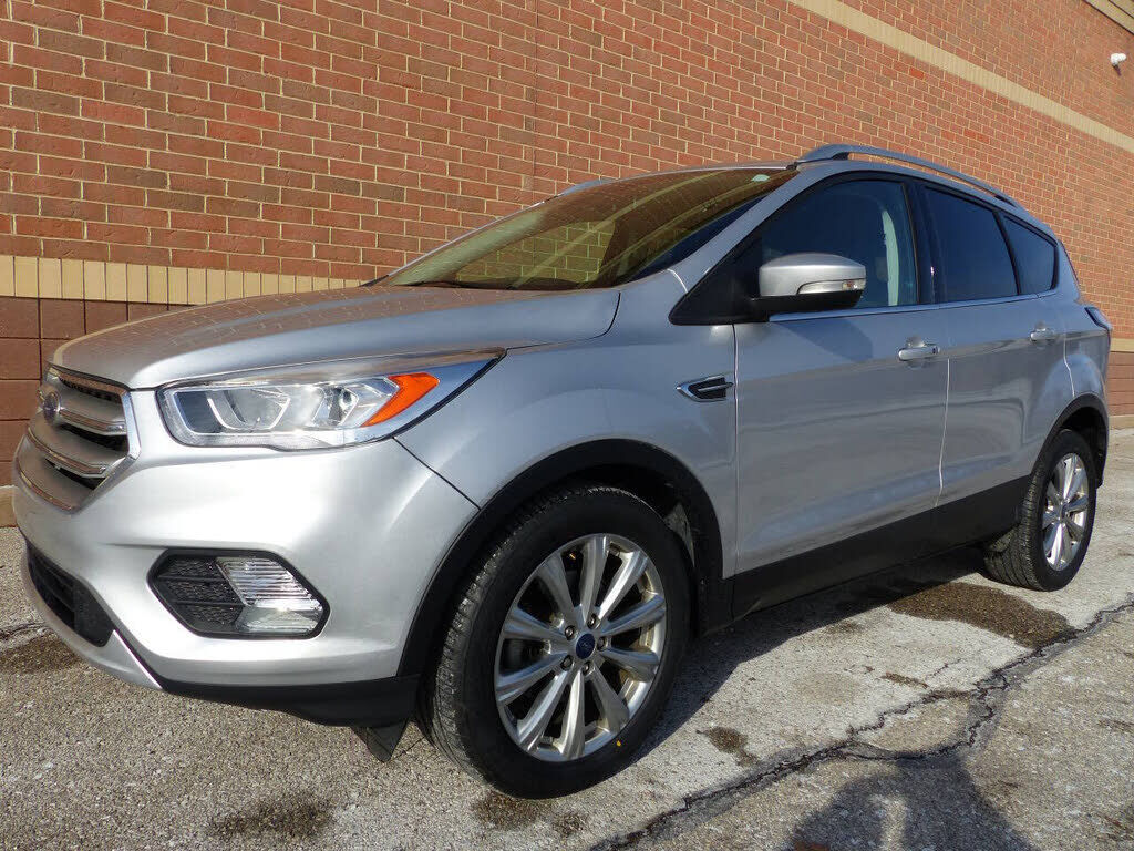 2017 FORD Escape