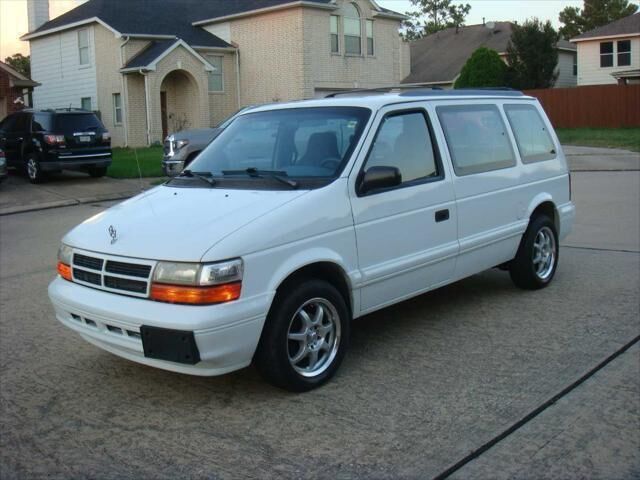 Dodge Caravan