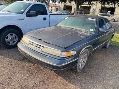 Ford Crown Victoria