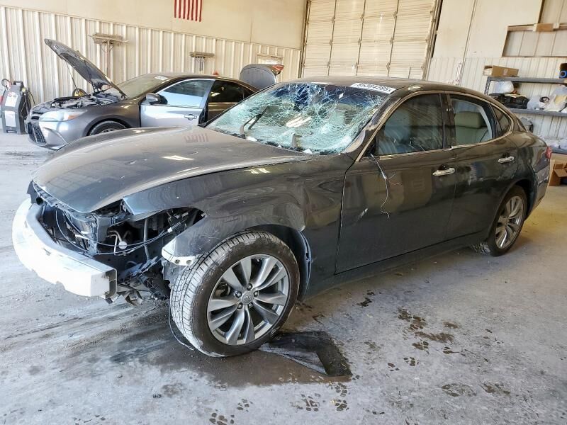 Infiniti M37