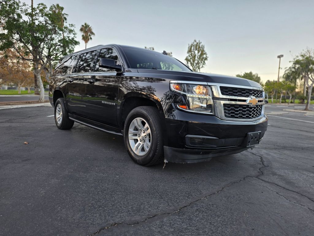 2019 CHEVROLET Suburban