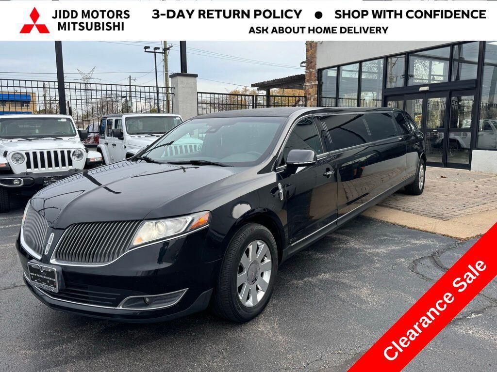 Lincoln MKT