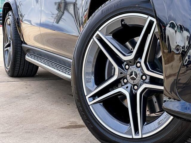 2025 Mercedes-Benz GLS-Class