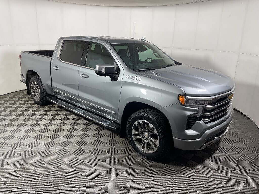 2025 CHEVROLET Silverado