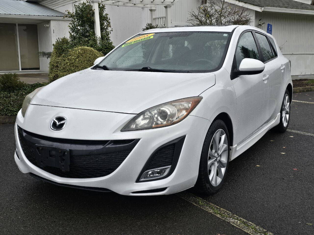 2011 MAZDA Mazda3