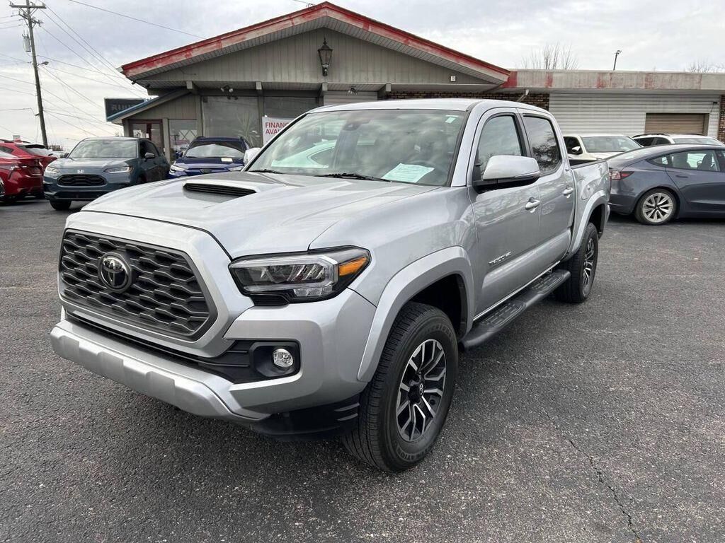 2022 TOYOTA Tacoma
