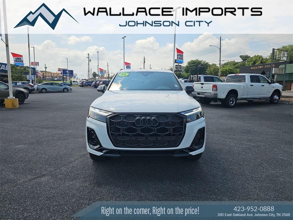 2025 Audi SQ7