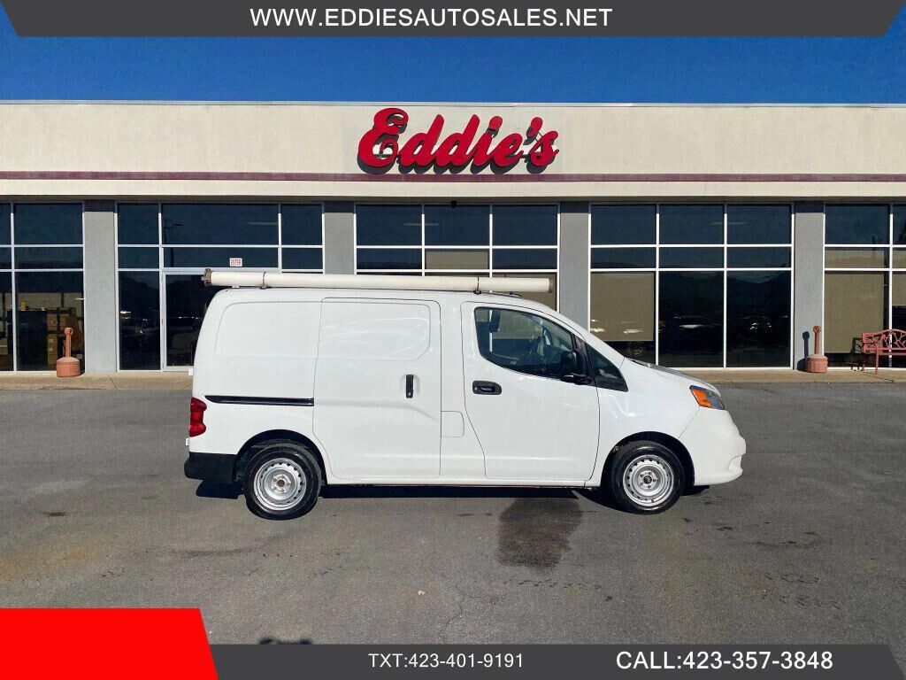 2020 NISSAN NV200