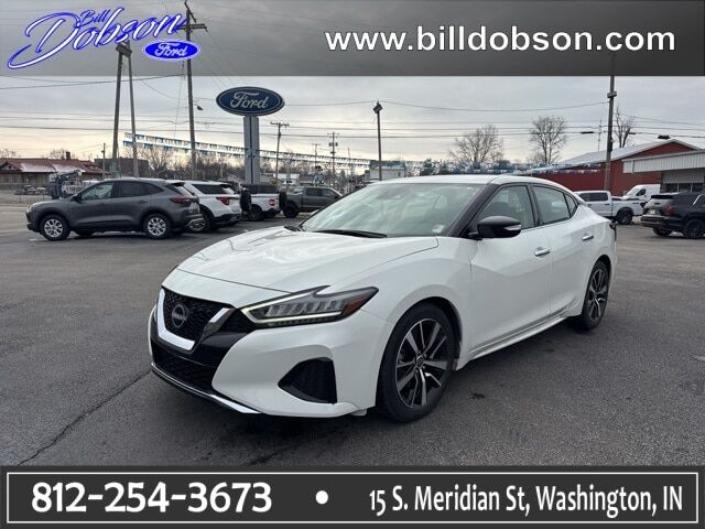 2023 NISSAN Maxima