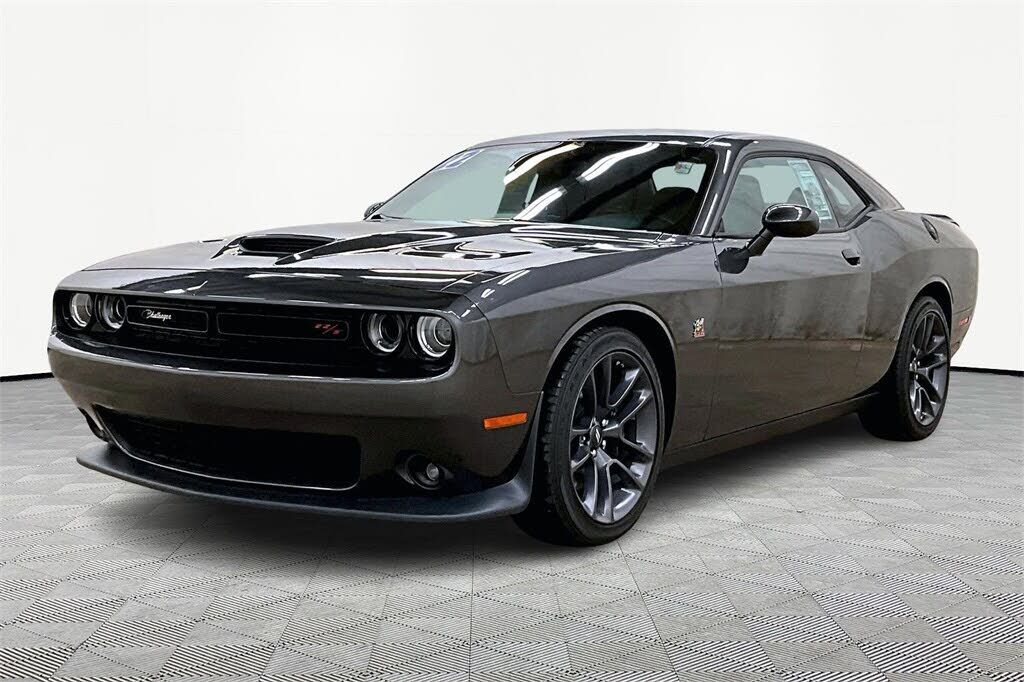 2022 DODGE Challenger