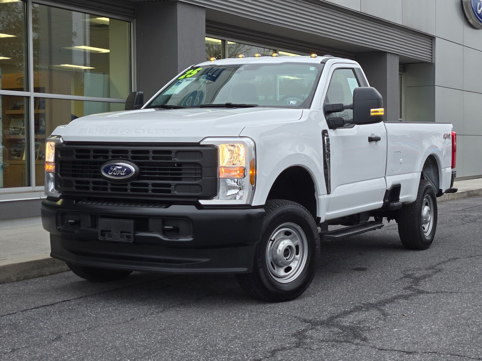 2025 FORD F-250