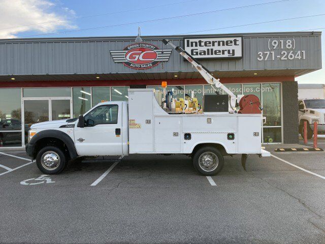 2012 FORD F-550