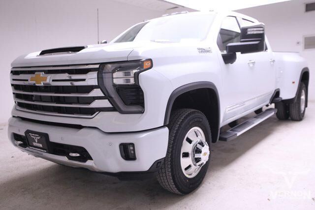 2026 CHEVROLET Silverado HD