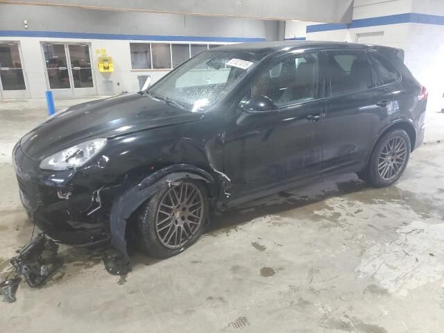 2017 PORSCHE Cayenne