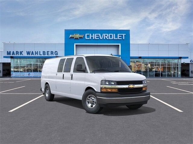 2025 Chevrolet Express