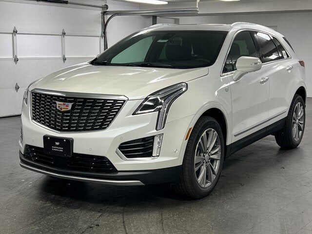 2025 CADILLAC XT5