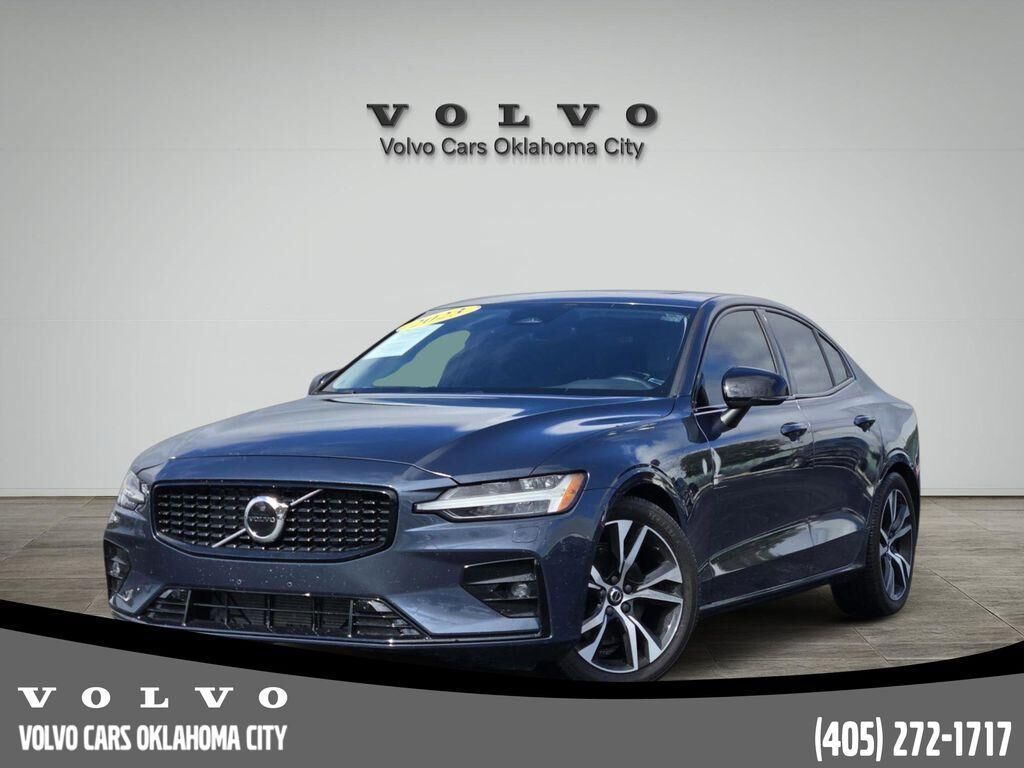 2023 VOLVO S60