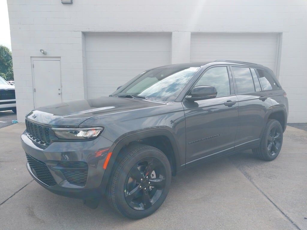 2025 JEEP Grand Cherokee