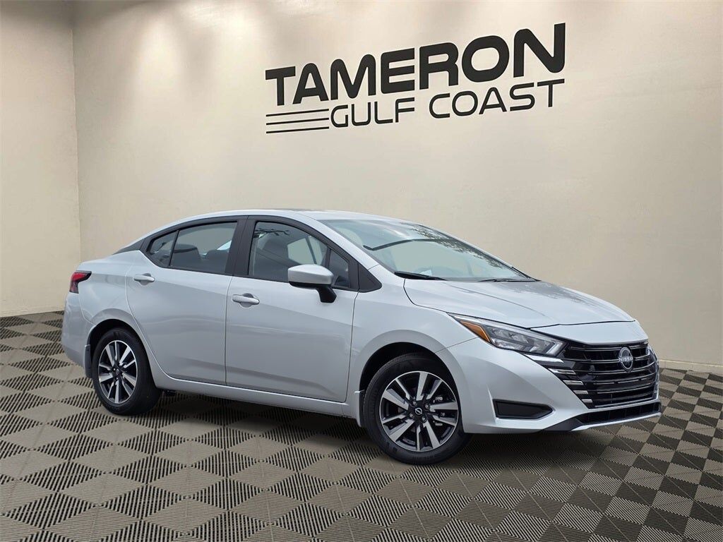 2025 NISSAN Versa
