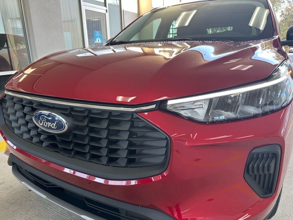 2026 FORD Escape