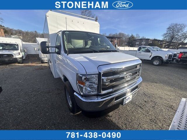 2026 FORD E-350