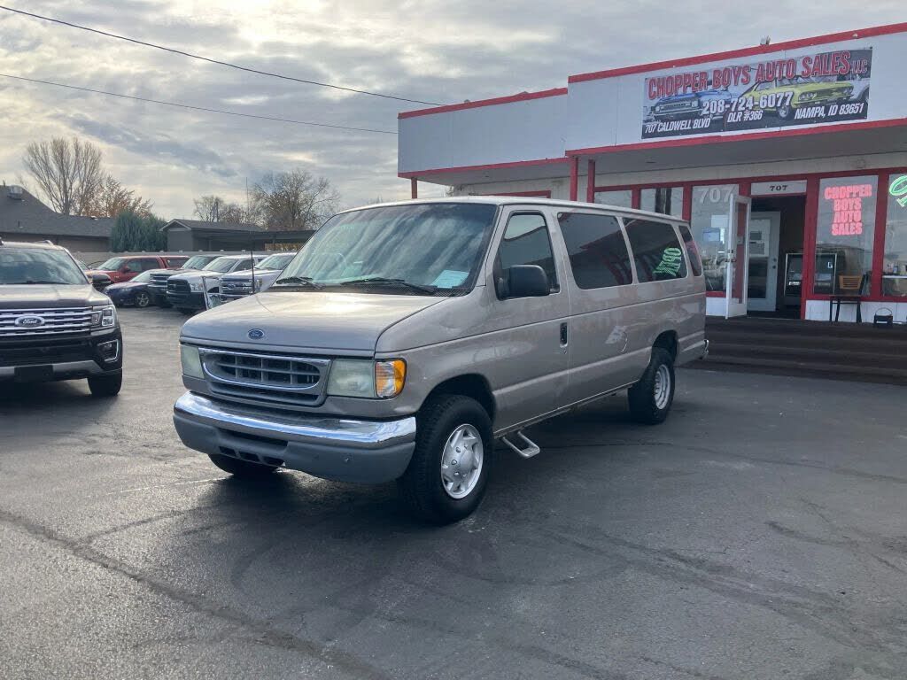 Ford E-350