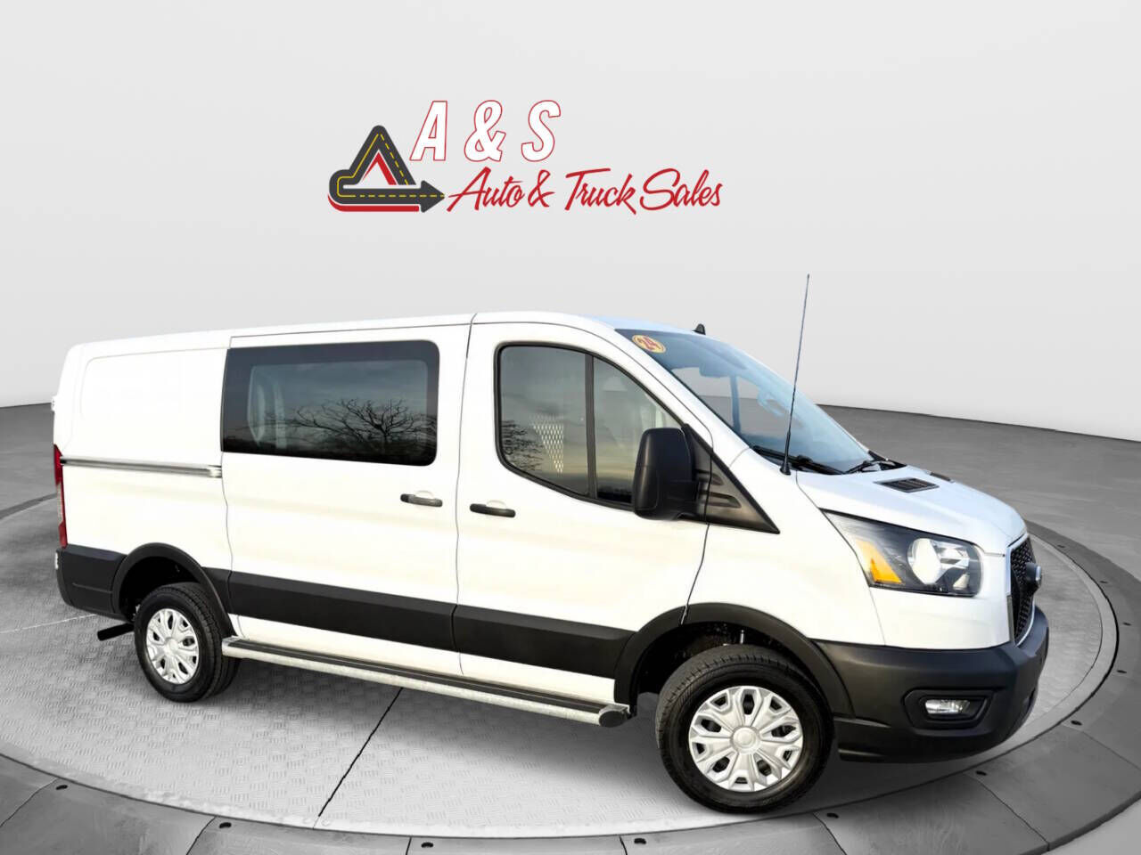 2024 FORD Transit