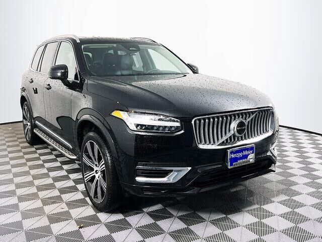 2025 VOLVO XC90