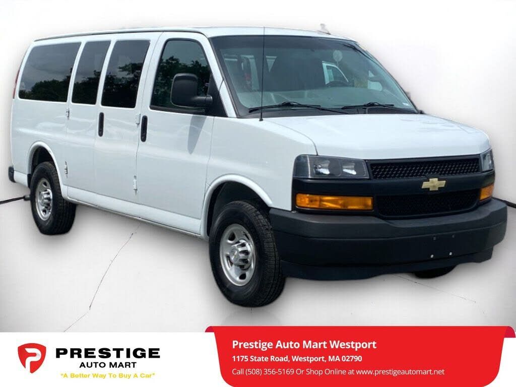 2020 CHEVROLET Express