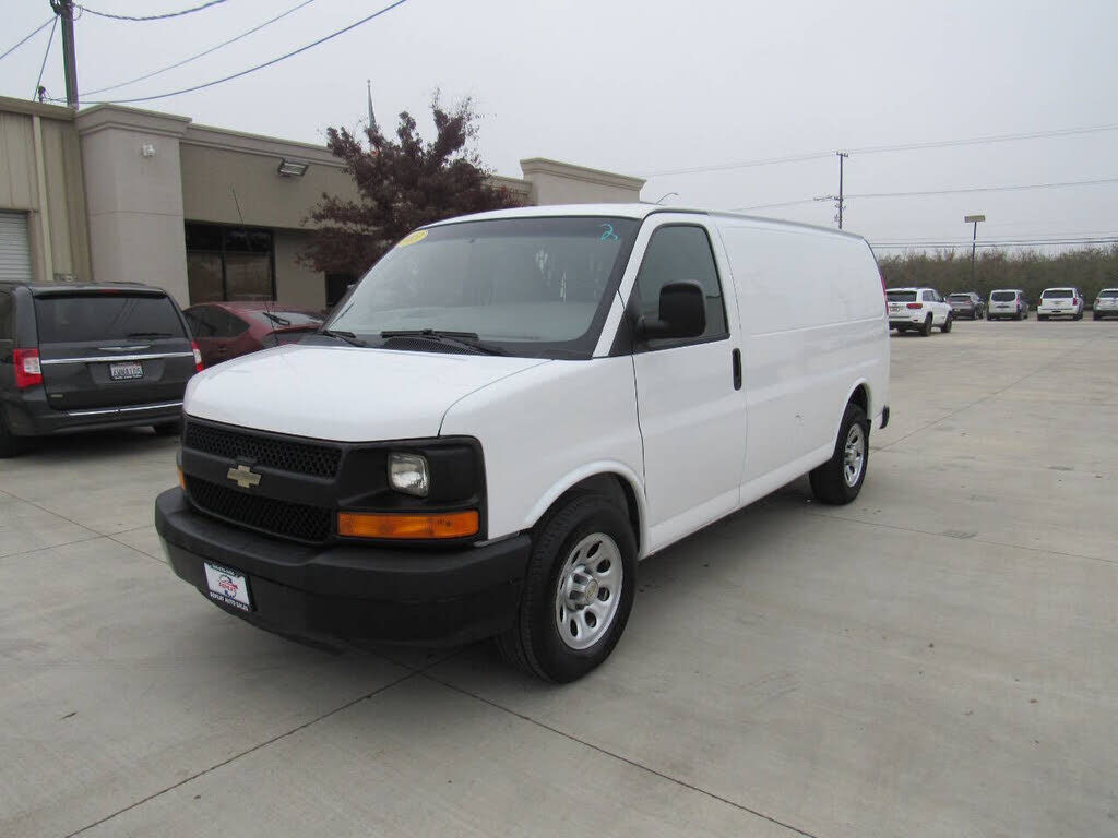 2013 CHEVROLET Express