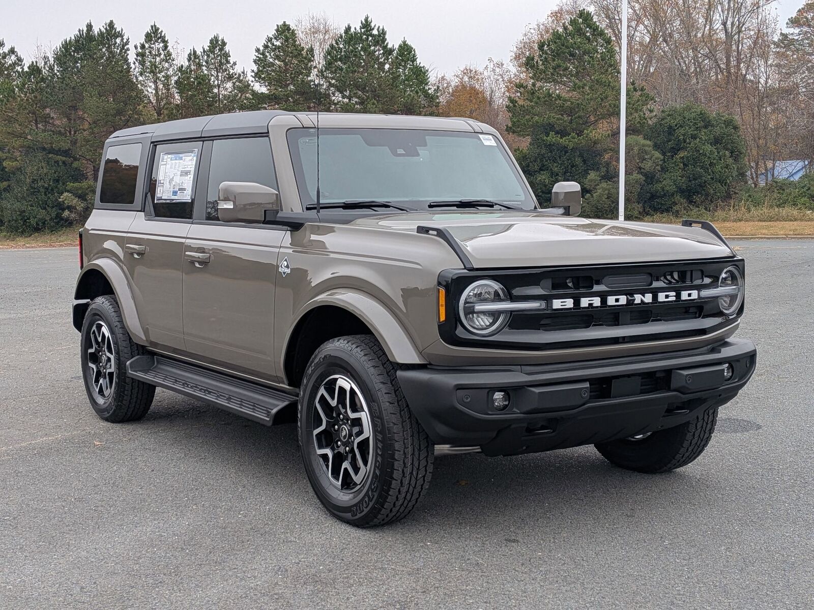 2025 FORD Bronco