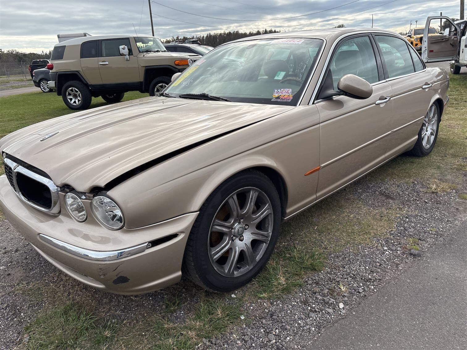 Jaguar XJ