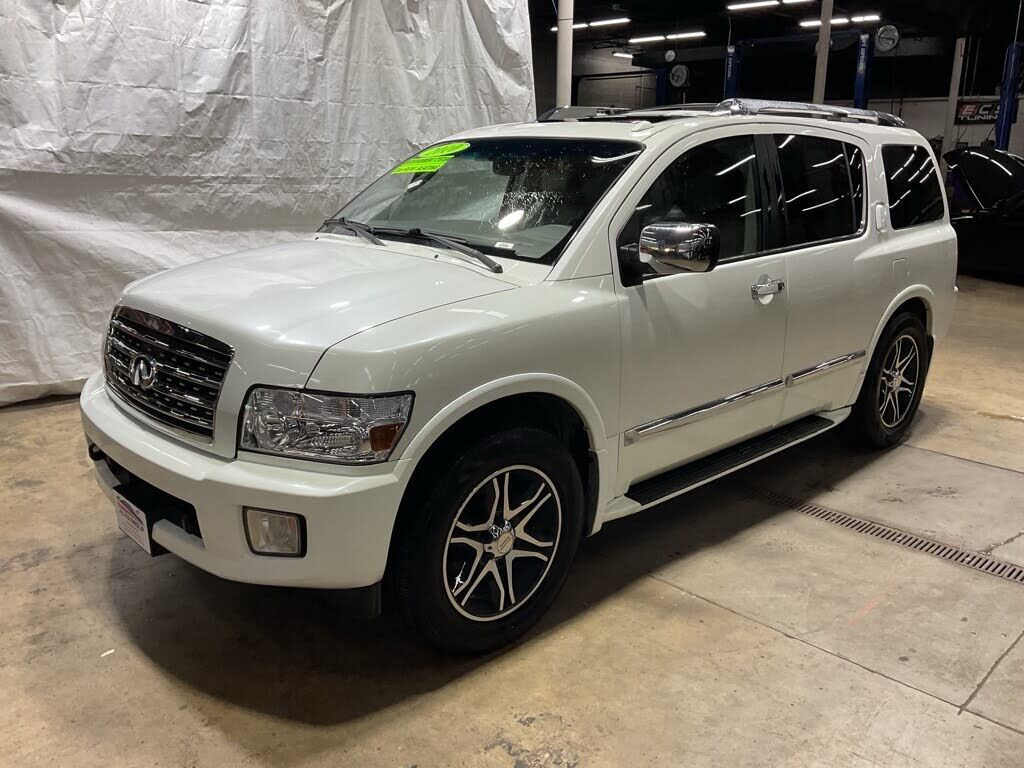 2010 INFINITI QX56