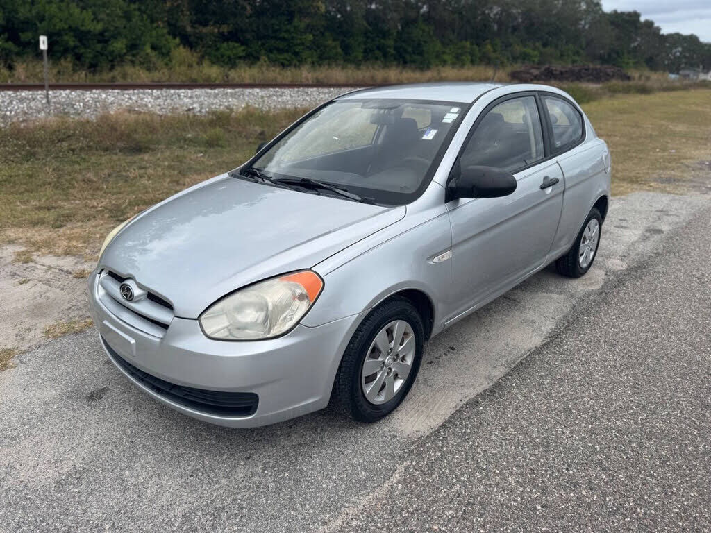 2009 HYUNDAI Accent
