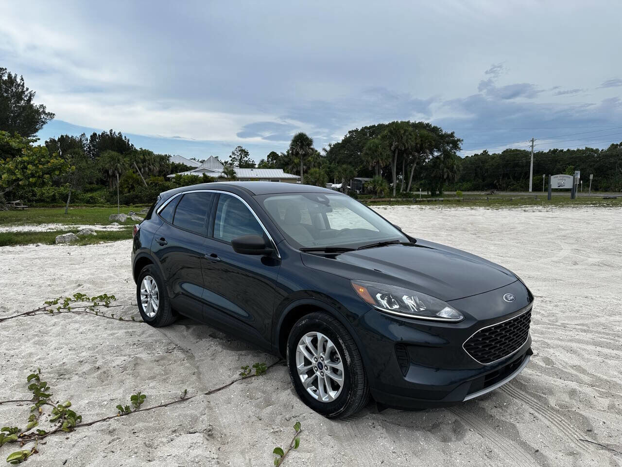 2022 FORD Escape