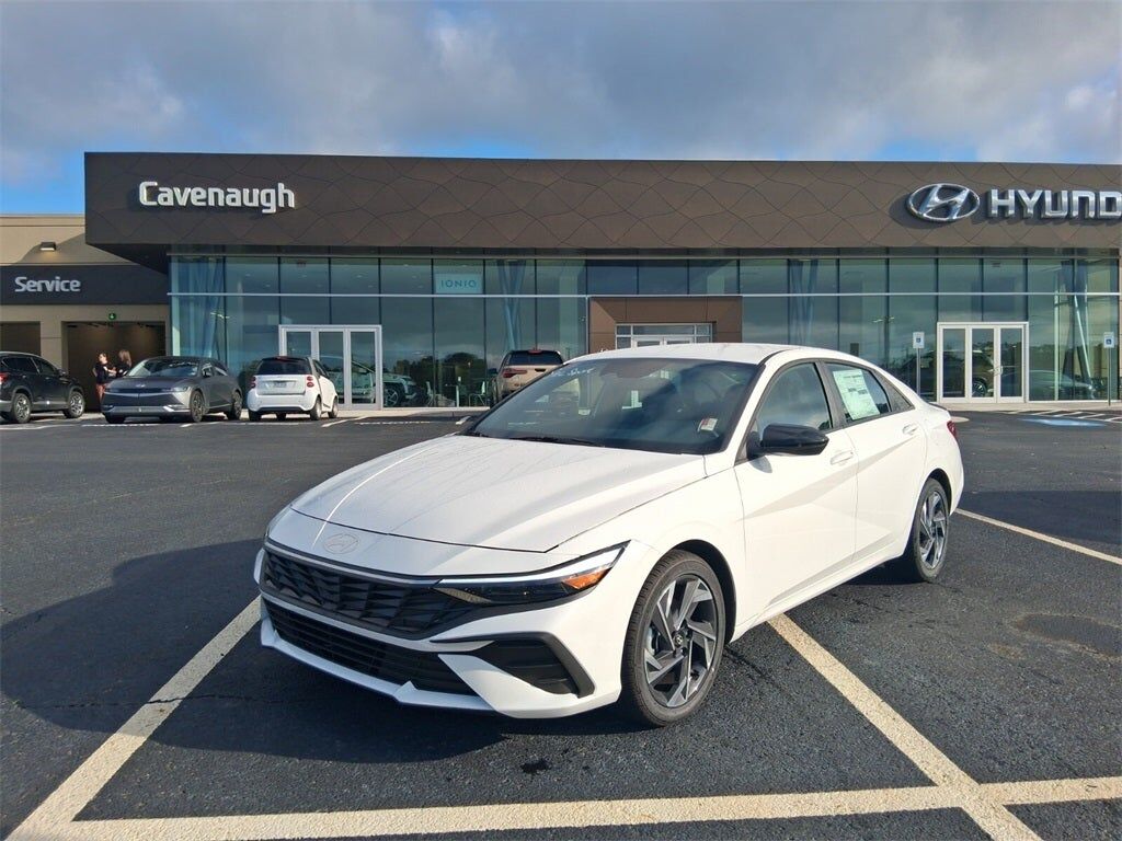 2025 HYUNDAI Elantra
