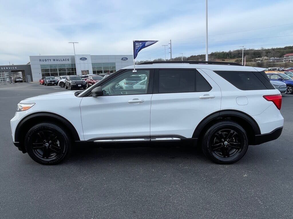 2020 FORD Explorer