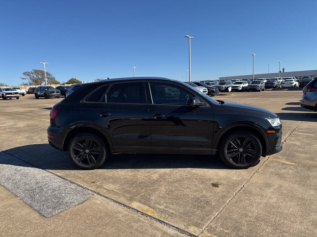 2017 Audi Q3
